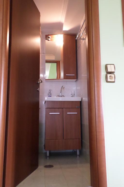 Apartment To Asteri Avgonima