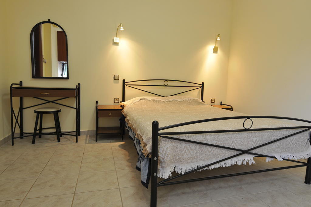 Apartment To Asteri *