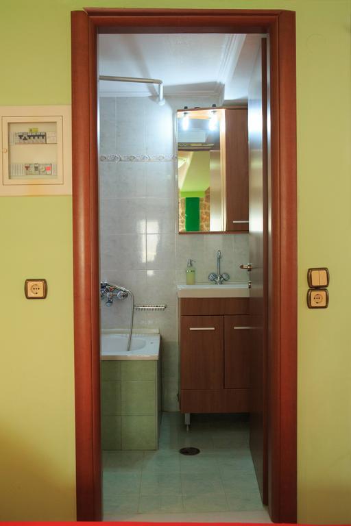 Apartment To Asteri Avgonima