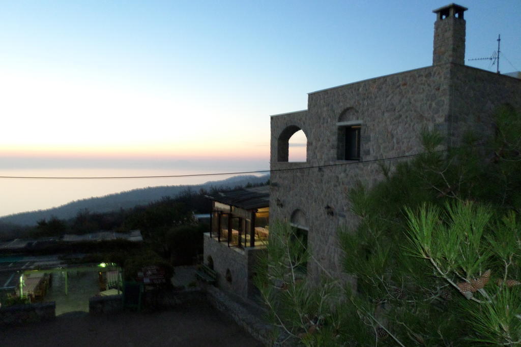 To Asteri Apartment Avgonima